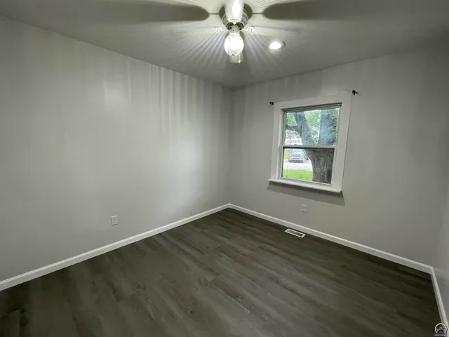 $205,900 | 1270 North Milton Street, Auburn, KS 66402