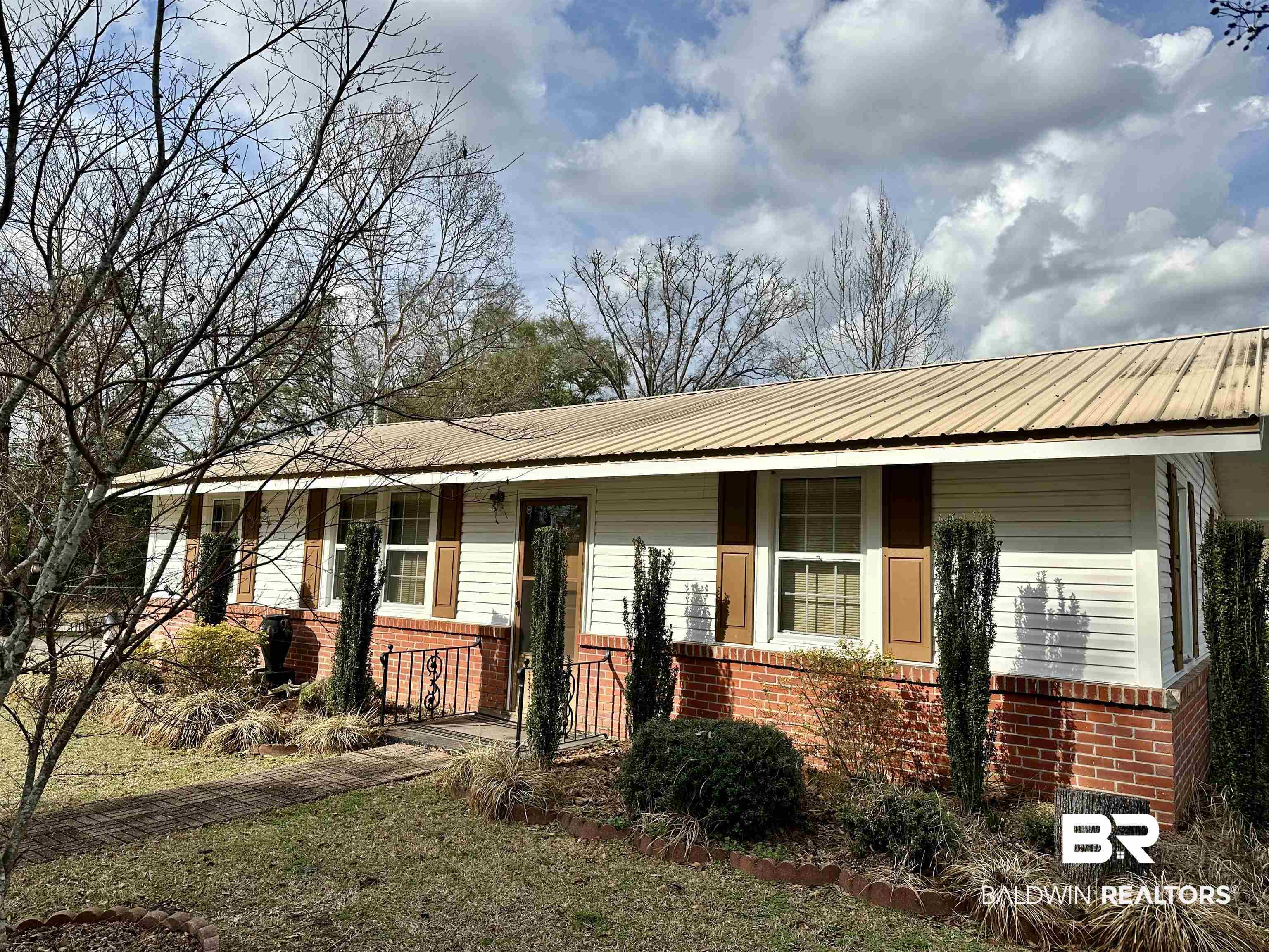 316 Roby Street Brewton, AL 36426 - Photo 1 of 20