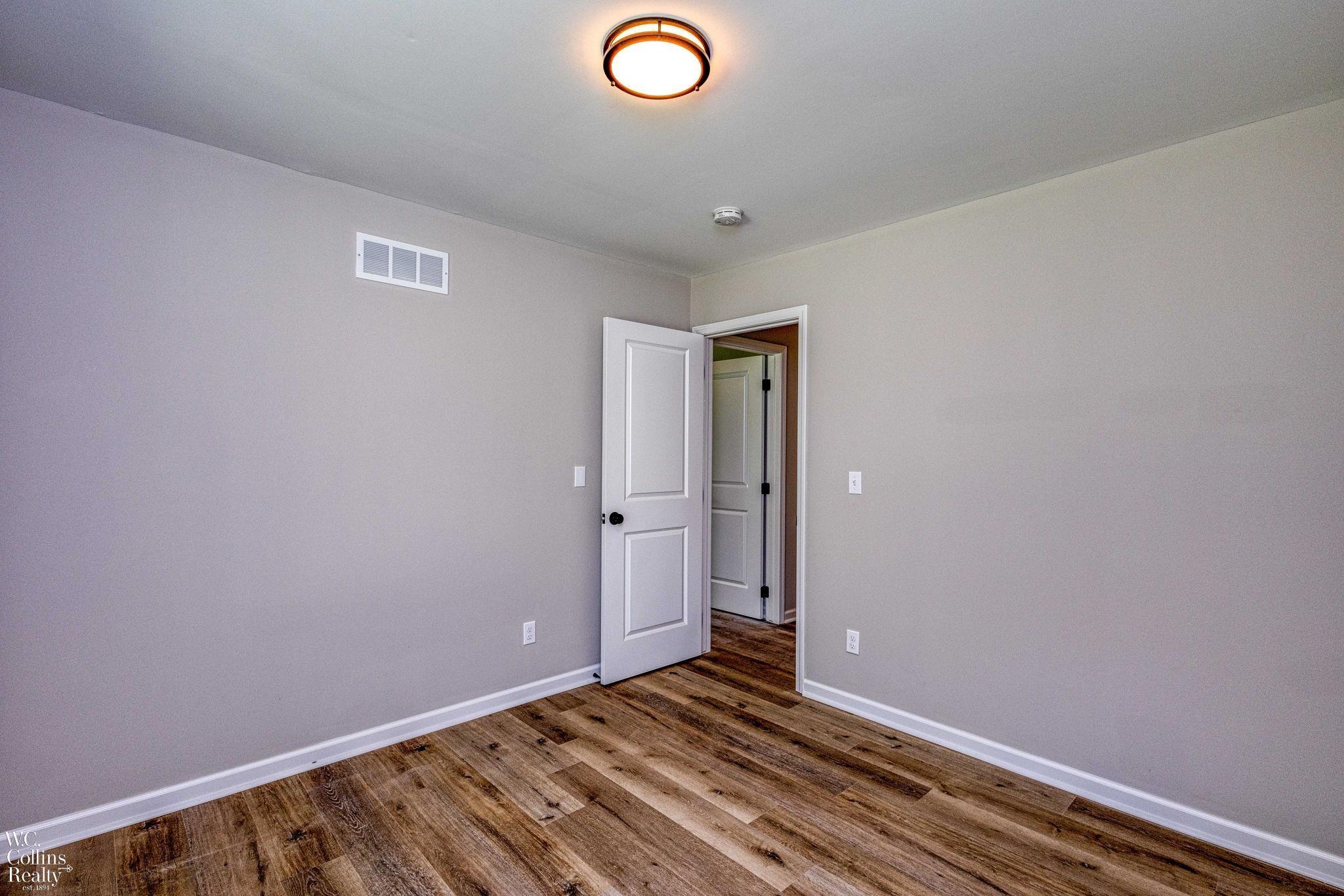 1621 Fish Lake Road Lapeer, MI 48446 - Photo 20 of 52