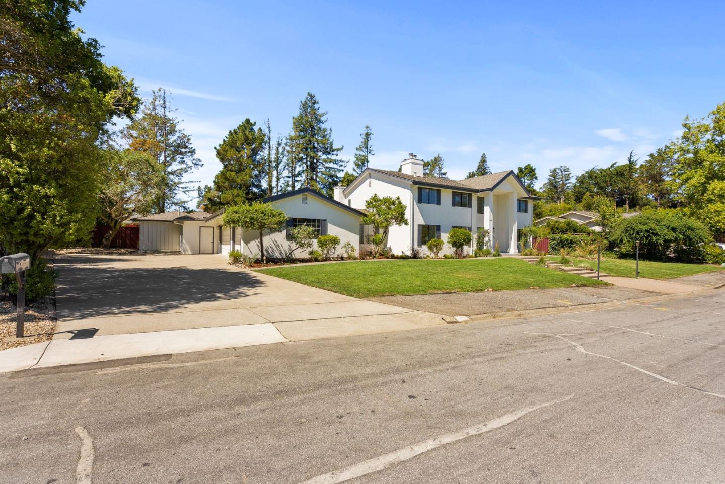 1475 Oak Rim Drive Hillsborough, CA 94010 - Photo 65 of 72