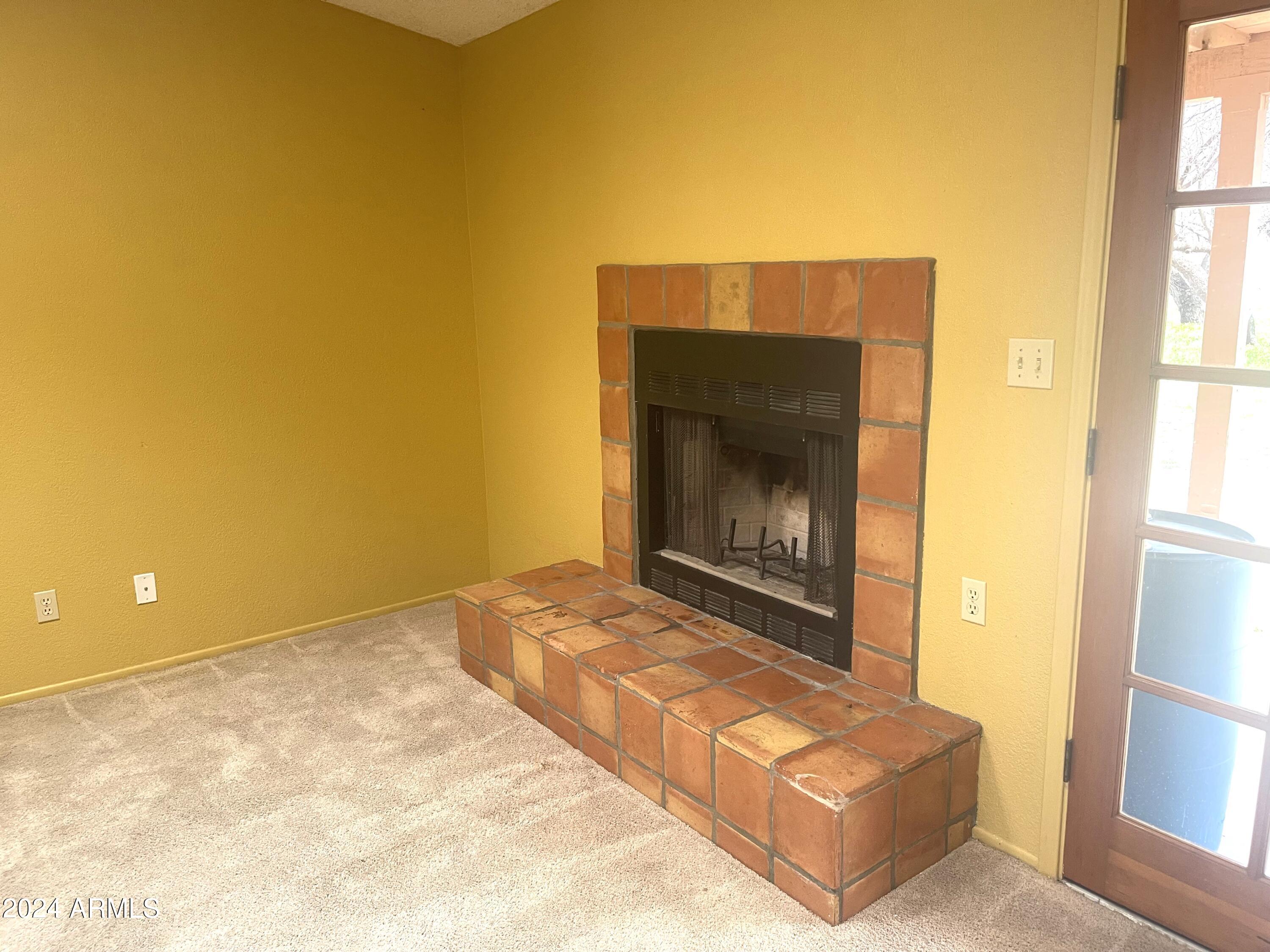 279 Calle Cappela Rio Rico, AZ 85648 - Photo 4 of 22 IMG_5331