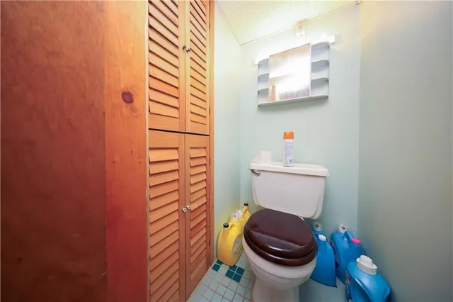 $999,999 | 1296 East 54th Street | Flatlands