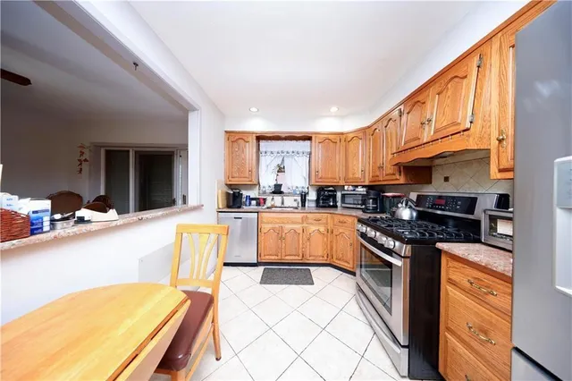 $999,999 | 1296 East 54th Street | Flatlands