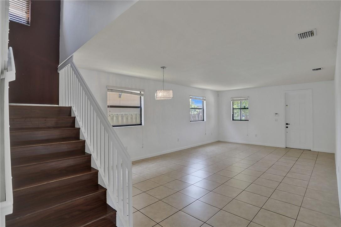 11331 Southwest 240 Lane Homestead, FL 33032 - Photo 11 of 92 Photo 11