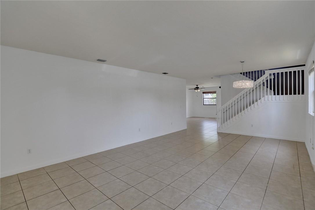 11331 Southwest 240 Lane Homestead, FL 33032 - Photo 9 of 92 Photo 9