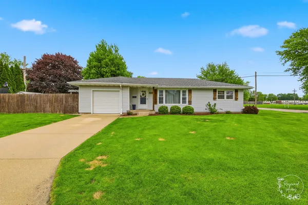 $214,900 | 757 Burns Court, Bourbonnais, IL 60914
