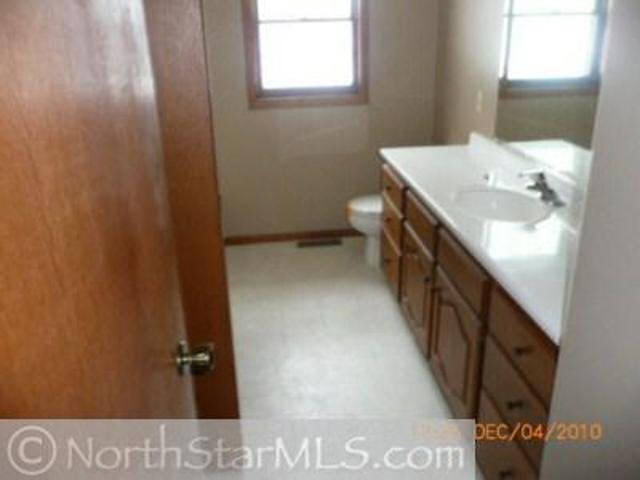 26469 East Timberhill Road Zimmerman, MN 55398 - Photo 8 of 11 Gallery Image 8