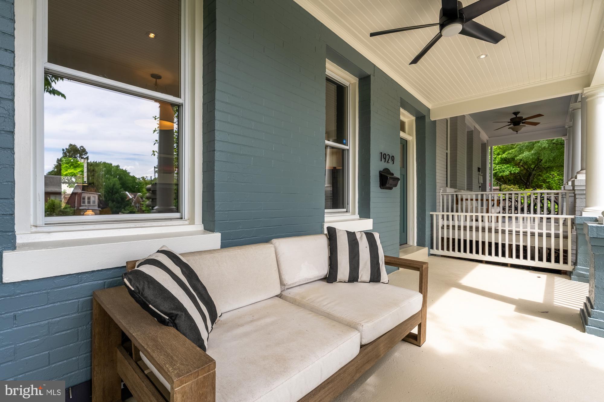 1929 Park Road Northwest Washington, DC 20010 - Photo 3 of 54 a bedroom with a bed and a window