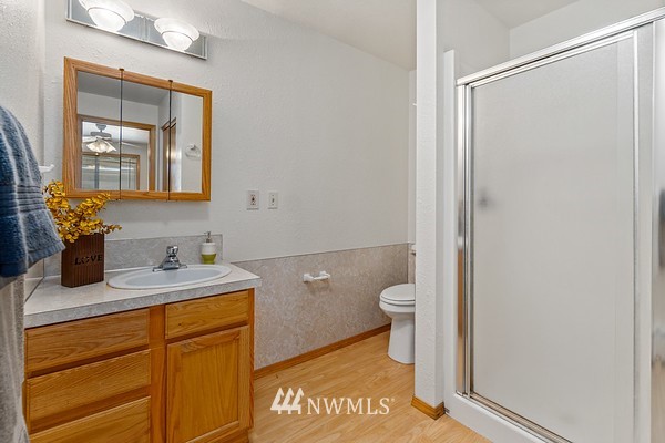 6347 Zangle Road Northeast Olympia, WA 98506 - Photo 7 of 32 Gallery Image 7