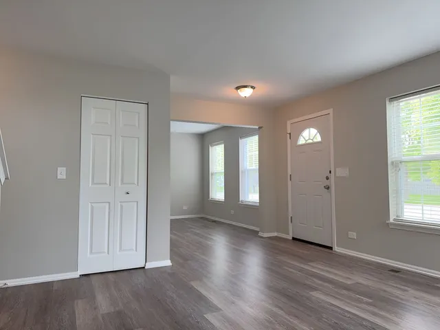 $409,900 | 11536 Bethel Avenue, Huntley, IL 60142