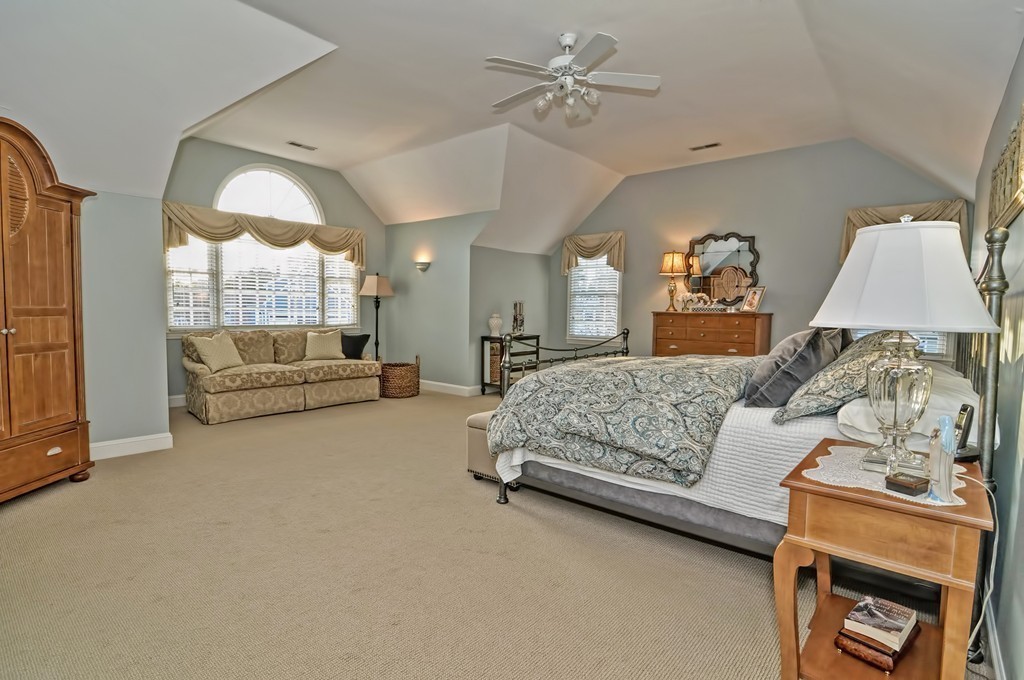 4 Bunker Road Medfield, MA 02052 - Photo 22 of 30 Gallery Image 22