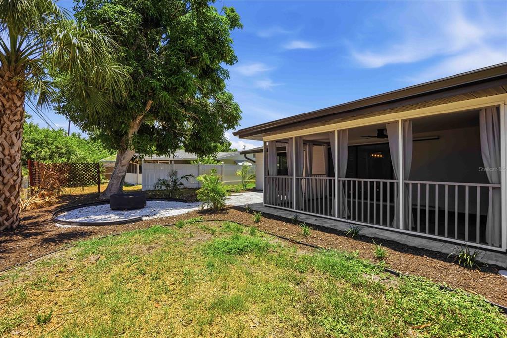 386 Cabana Road Venice, FL 34293 - Photo 46 of 56