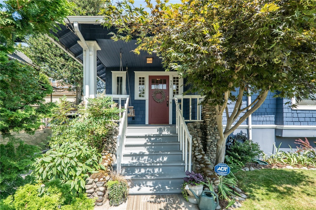 938 North 84th Street Seattle, WA 98103 - Photo 1 of 25 Gallery Image 1