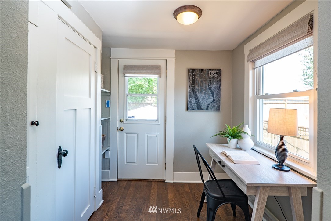 938 North 84th Street Seattle, WA 98103 - Photo 15 of 25 Gallery Image 15