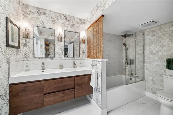 $287,500 | 11521 Riverview Drive, Houston, TX 77077