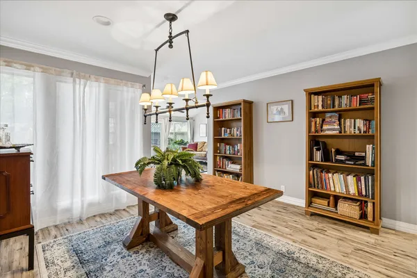 $287,500 | 11521 Riverview Drive, Houston, TX 77077