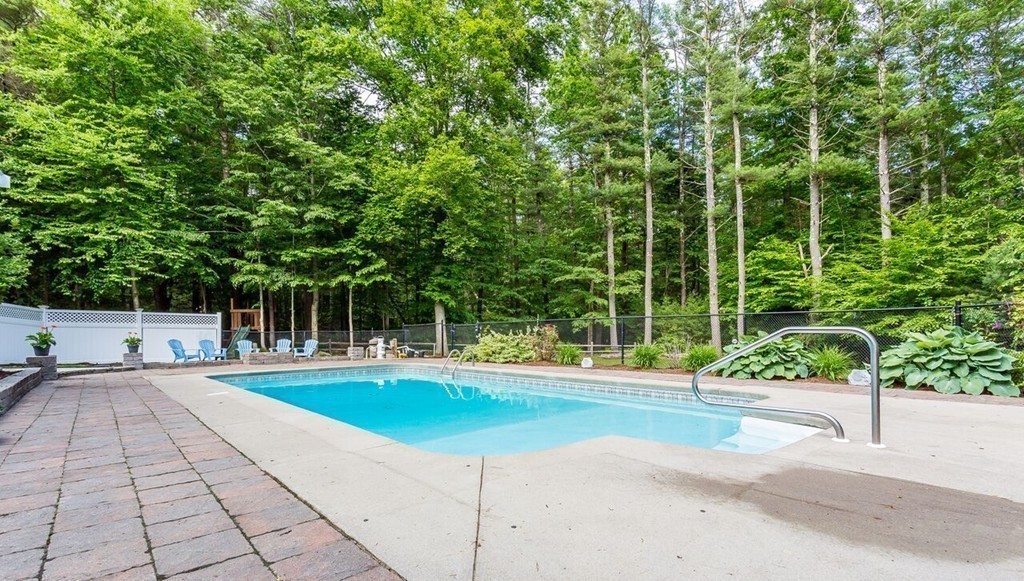 191 Tearall Road Raynham, MA 02767 - Photo 25 of 29 Gallery Image 25