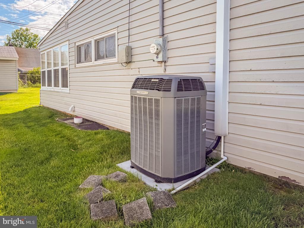 44 Cotton Road Levittown, PA 19057 - Photo 27 of 32 Efficient cooling for summer comfort.