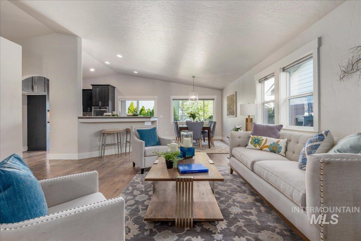 5902 West Quintale Drive Meridian, ID 83646 - Photo 5 of 44