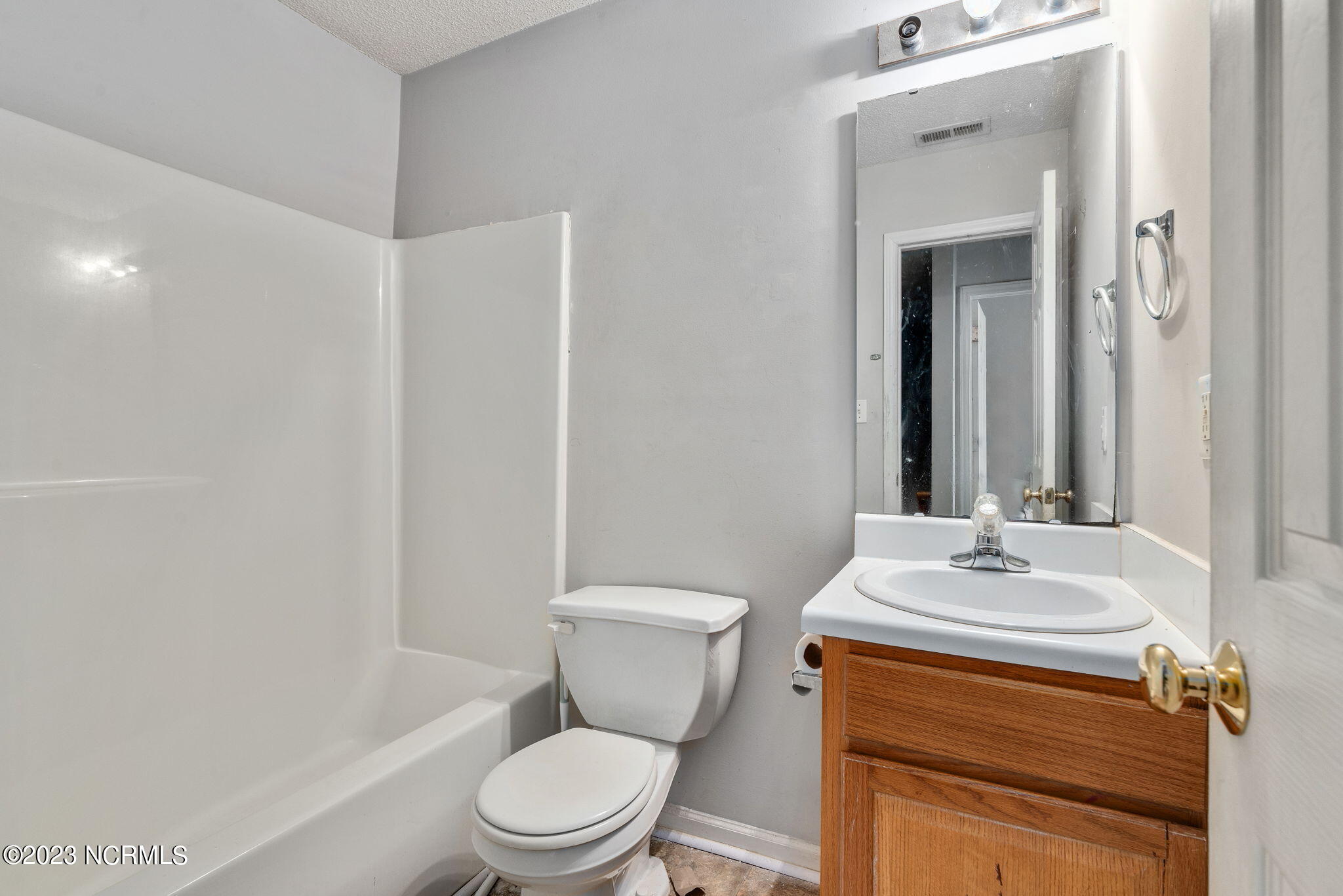2247 Violet Bluff Court Raleigh, NC 27610 - Photo 21 of 25 Bathroom