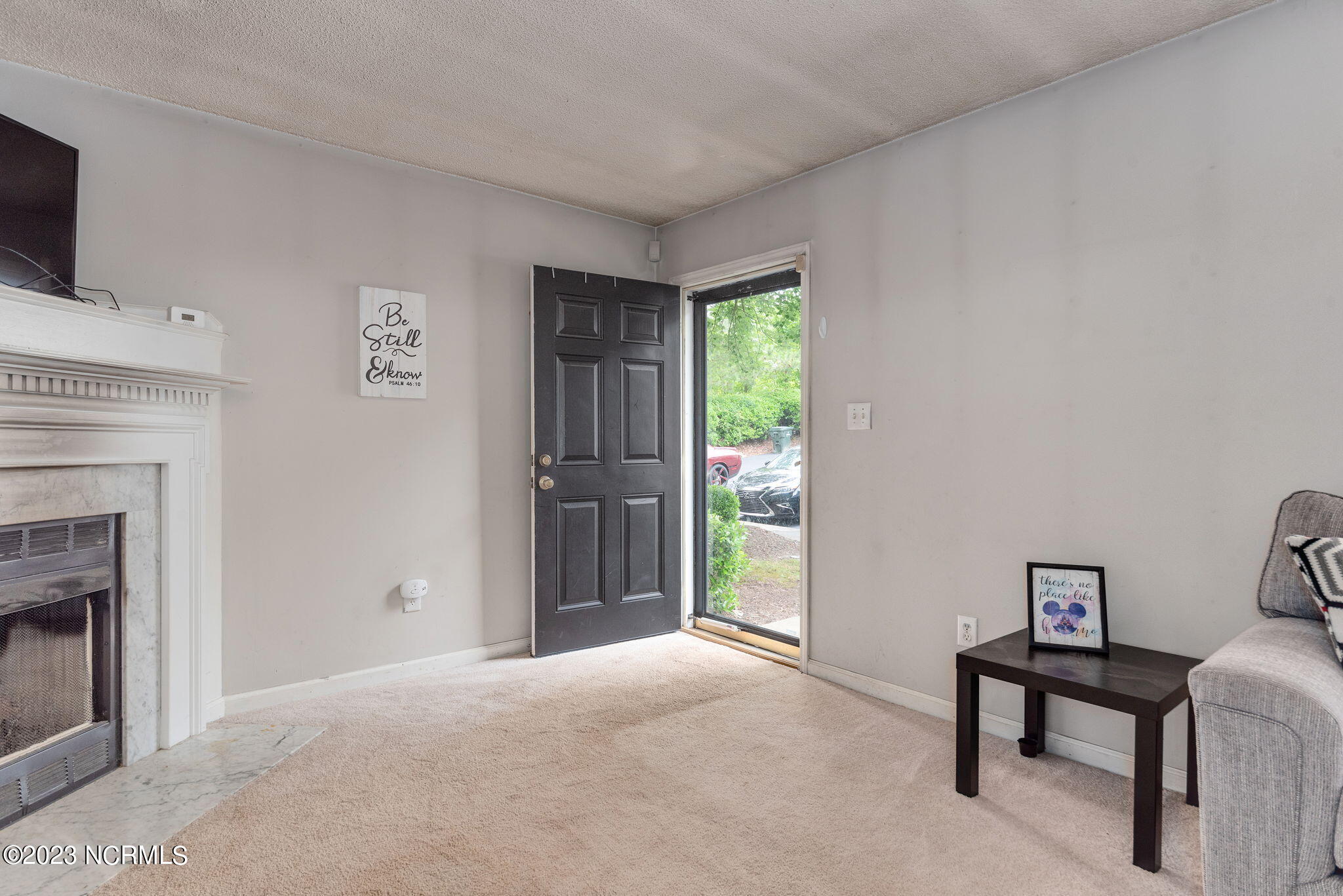 2247 Violet Bluff Court Raleigh, NC 27610 - Photo 8 of 25 Living Room