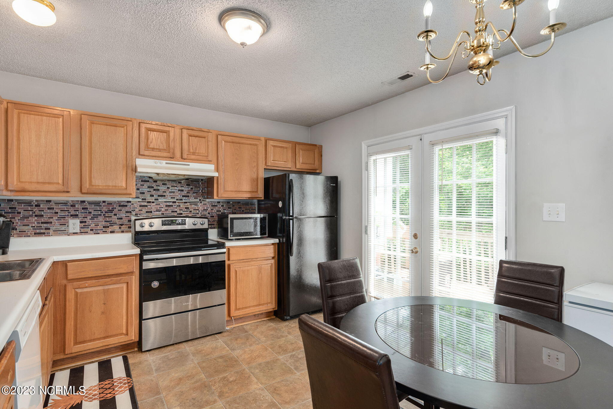 2247 Violet Bluff Court Raleigh, NC 27610 - Photo 10 of 25 Kitchen