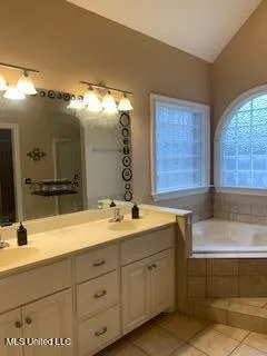 $370,000 | 1450 Tara Lane, Terry, MS 39170