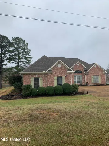 $370,000 | 1450 Tara Lane, Terry, MS 39170