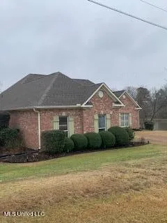 $370,000 | 1450 Tara Lane, Terry, MS 39170