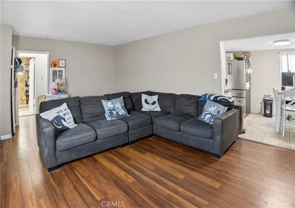 $819,999 | 3274 Michigan Avenue, South Gate, CA 90280