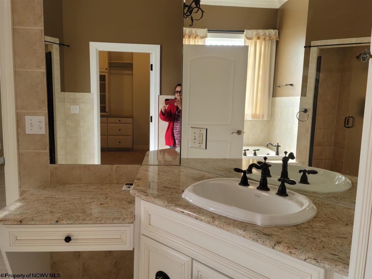 312 Ridgeway Drive Bridgeport, WV 26330 - Photo 11 of 24 Gallery Image 11