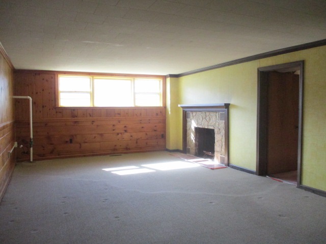 173 Birchwood Road Manchester, NH 03104 - Photo 15 of 25 Gallery Image 15