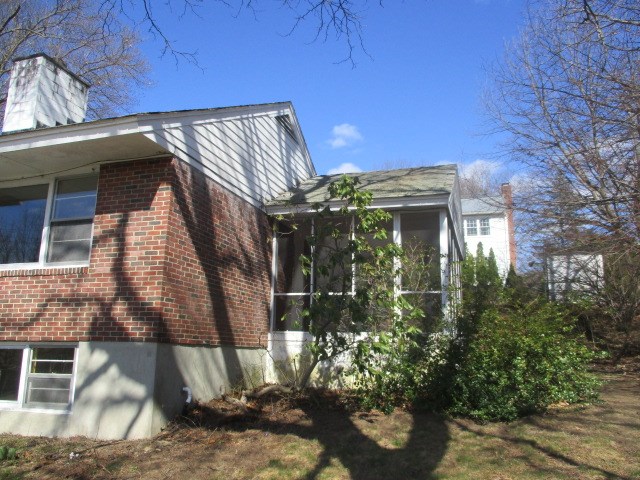 173 Birchwood Road Manchester, NH 03104 - Photo 25 of 25 Gallery Image 25