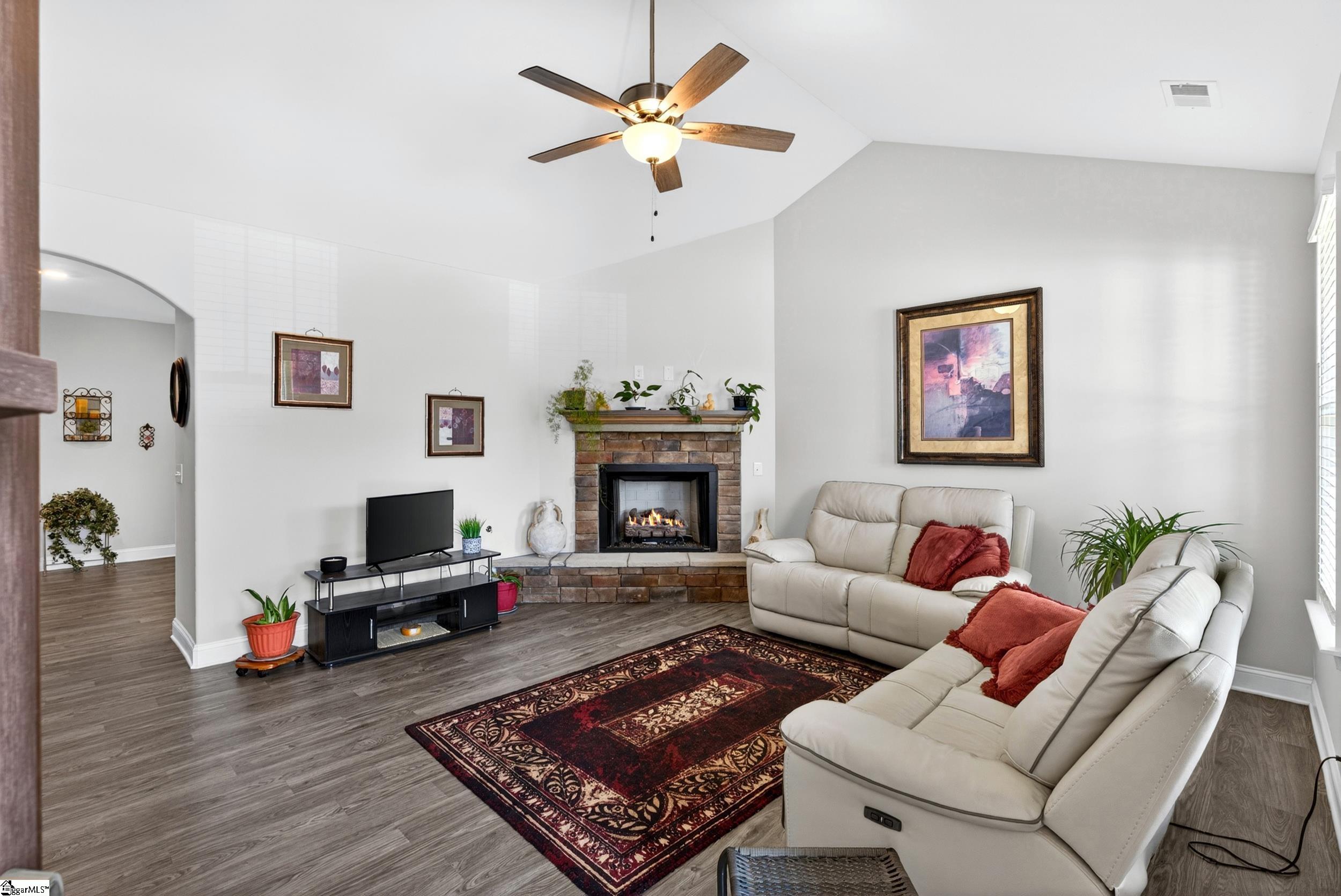 541 Chantry Lane Moore, SC 29369 - Photo 9 of 35