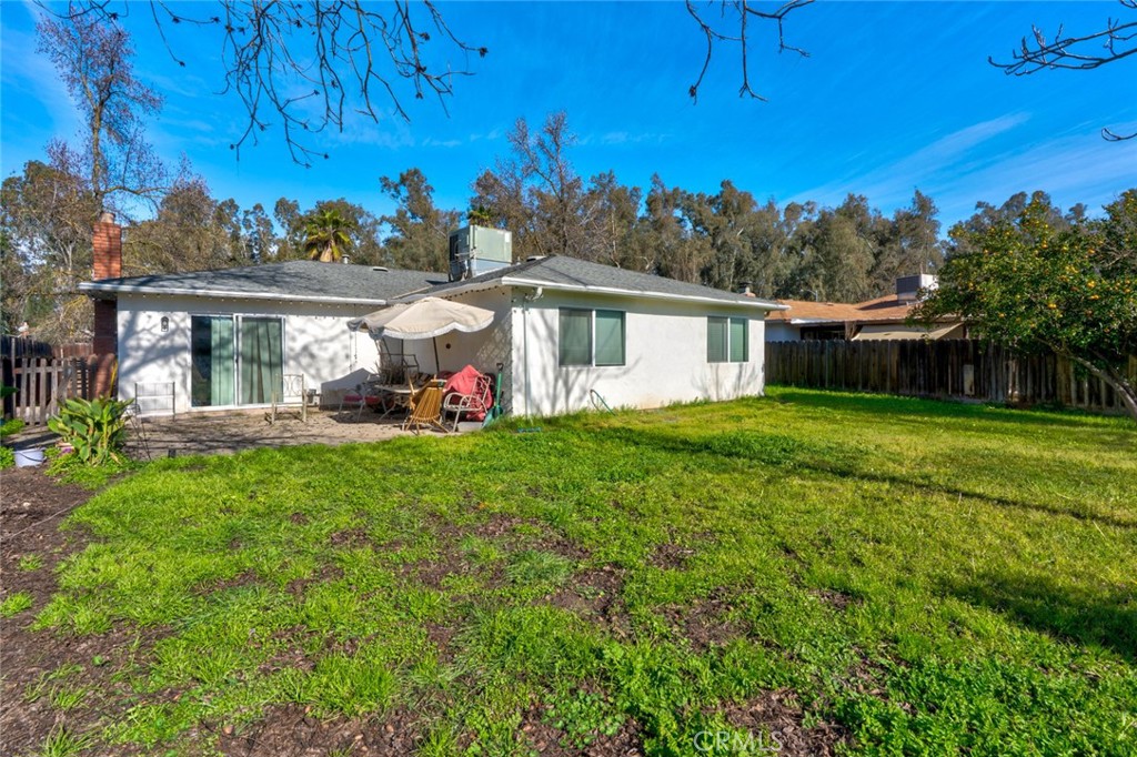 1840 Cheyenne Drive Merced, CA 95348 - Photo 51 of 90 a view of a house with a yard