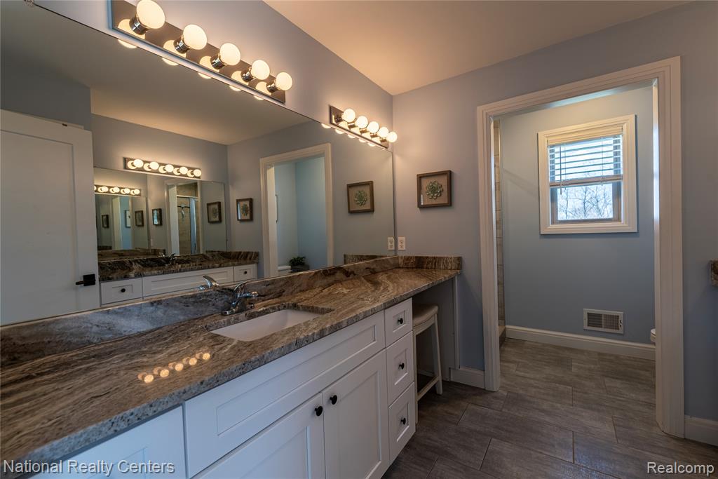 70376 Hillside Court Romeo, MI 48065 - Photo 21 of 43