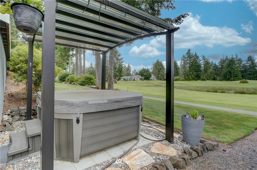 241 East Soderberg Road Allyn, WA 98524 - Photo 33 of 40 Gallery Image 33