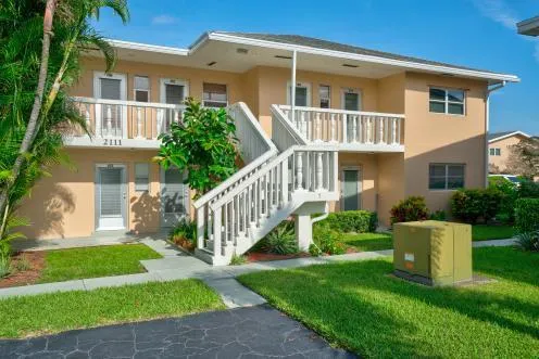 $1,500 | 2111 Northeast 1st Court, Unit 203, Boynton Beach, FL 33435