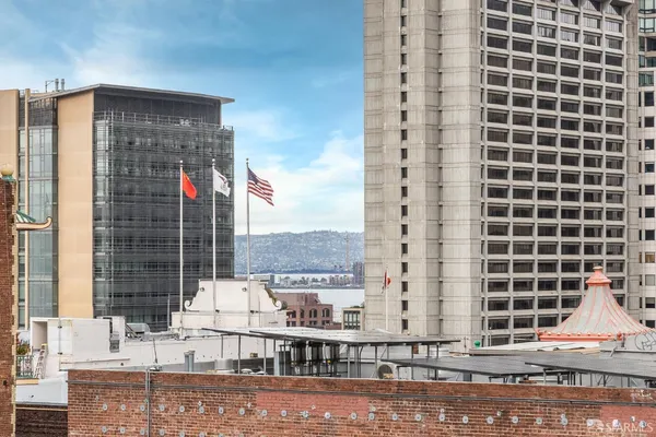 $2,999,000 | 883 Sacramento Street, San Francisco, CA 94108