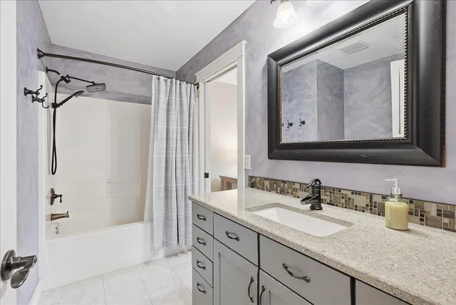 $407,000 | 1651 Possum Way, New Richmond, WI 54017