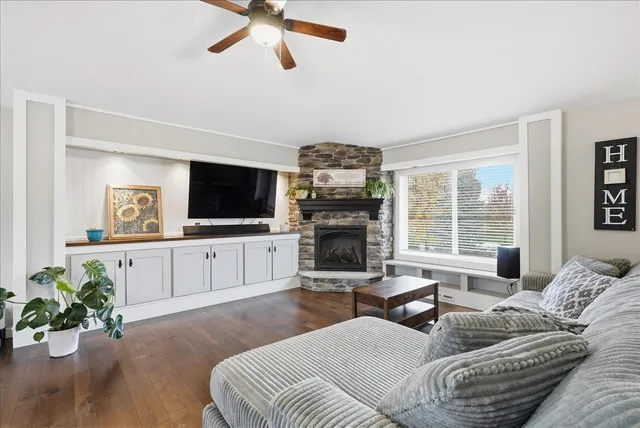 $407,000 | 1651 Possum Way, New Richmond, WI 54017