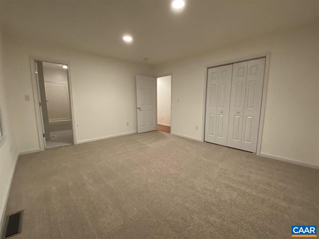 49 Laguna Road Palmyra, VA 22963 - Photo 18 of 27 a view of an empty room