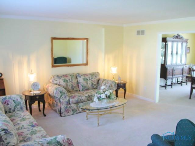 8719 Stone Post Road Sylvania, OH 43560 - Photo 4 of 16 Gallery Image 4