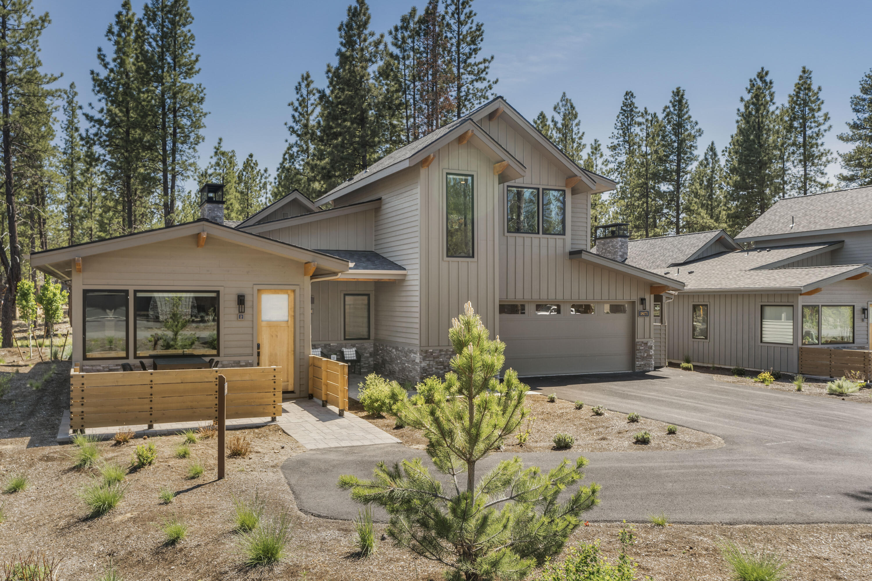 18171 Forestbrook Loop Bend, Unit 9 Bend, OR 97707 - Photo 2 of 41 56-Exterior