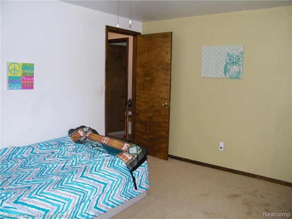 5115 Lonsberry Road Columbiaville, MI 48421 - Photo 38 of 50 100_2985.jpg