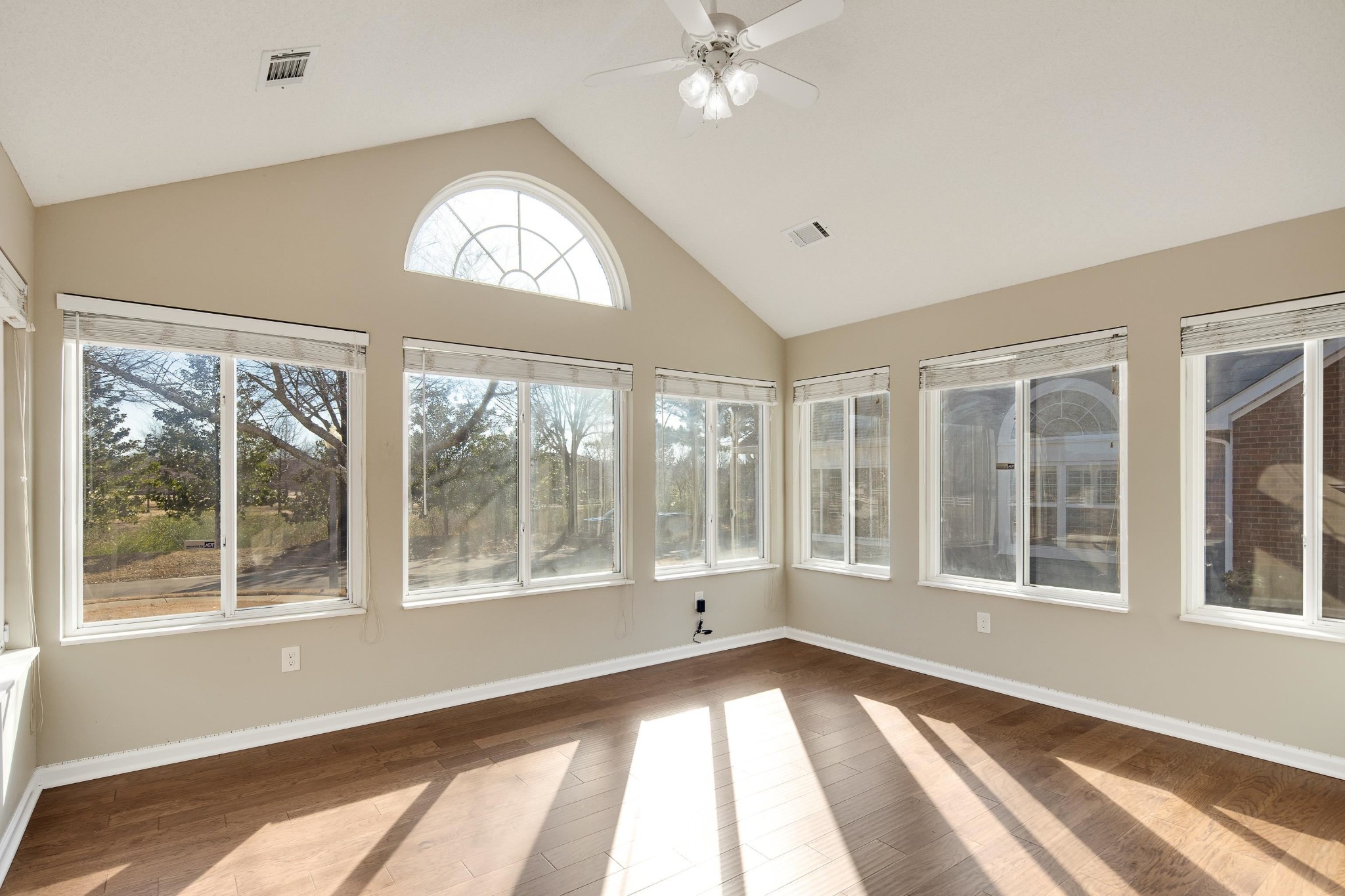 253 Oak Bluff Lane Collierville, TN 38017 - Photo 10 of 23