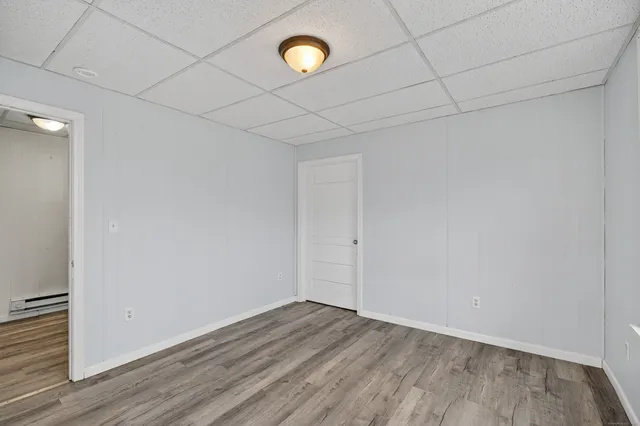 $1,100 | 84 Main Street, Thomaston, CT 06787