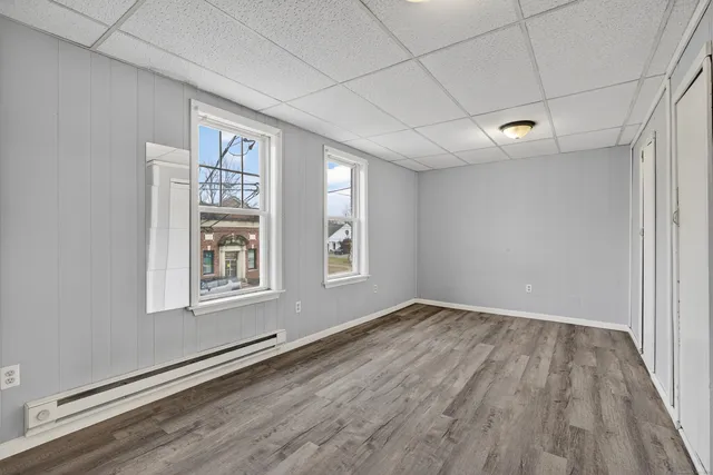 $1,100 | 84 Main Street, Thomaston, CT 06787