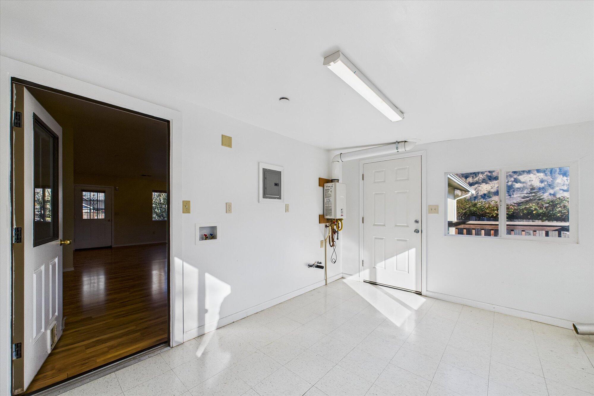 230 Smither Court Rio Dell, CA 95562 - Photo 25 of 37