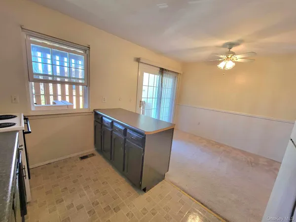 $1,975 | 27 Weathervane Drive, Unit 21, Washingtonville, NY 10992